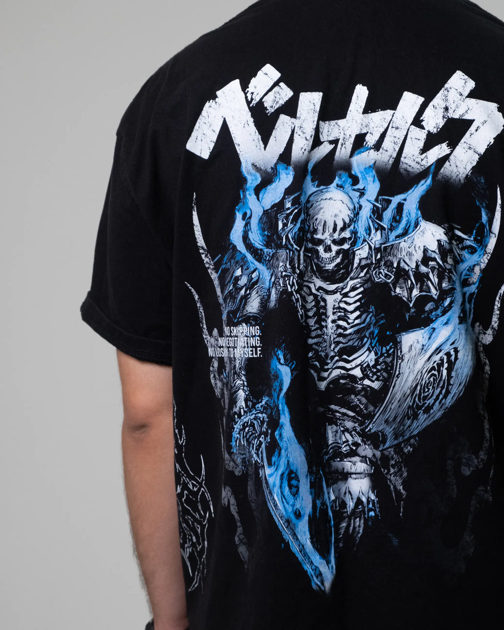Berserk - Skull Knight Llamas azules