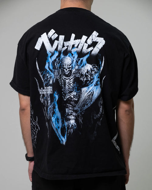 Berserk - Skull Knight Llamas azules