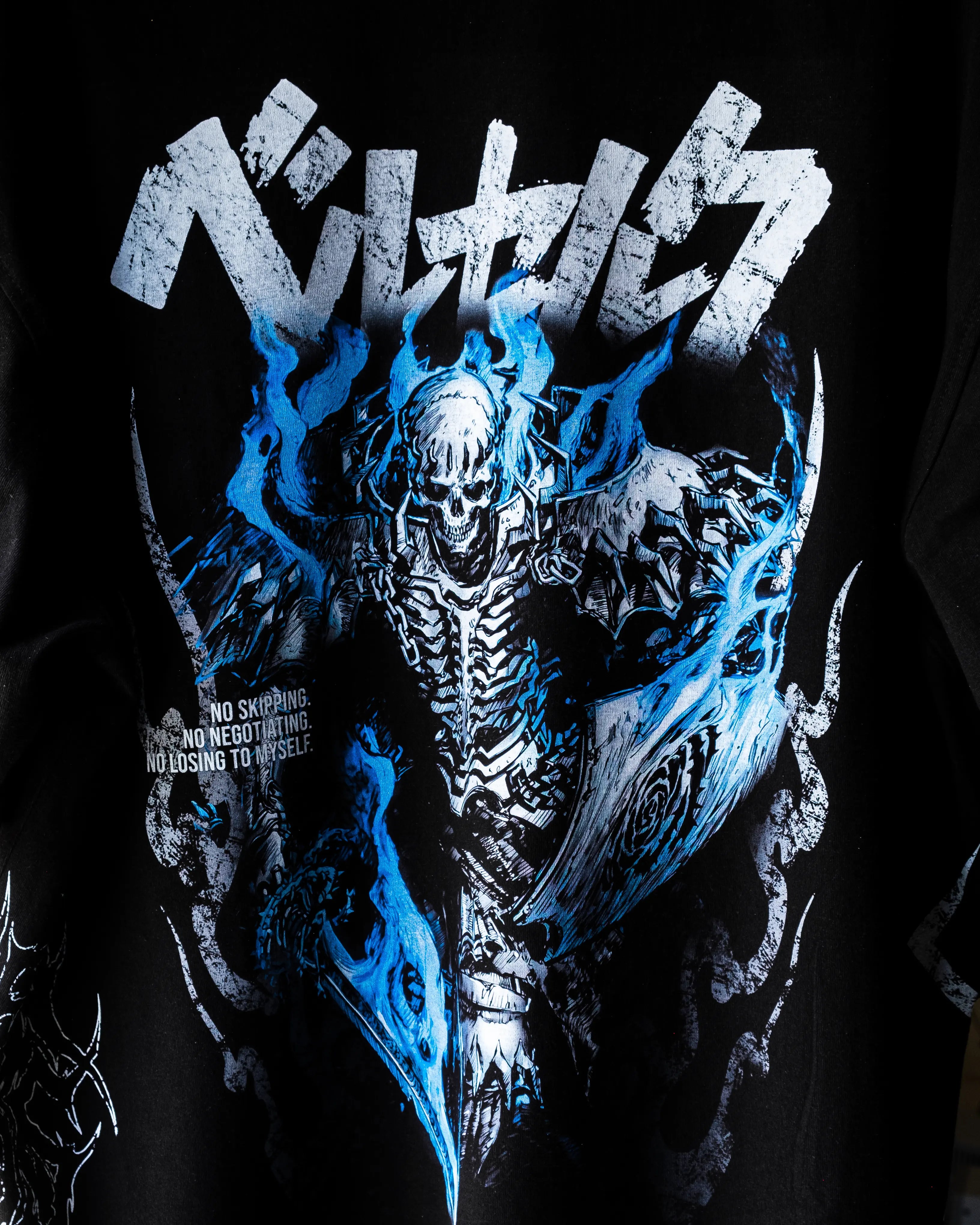 Berserk - Skull Knight Llamas azules